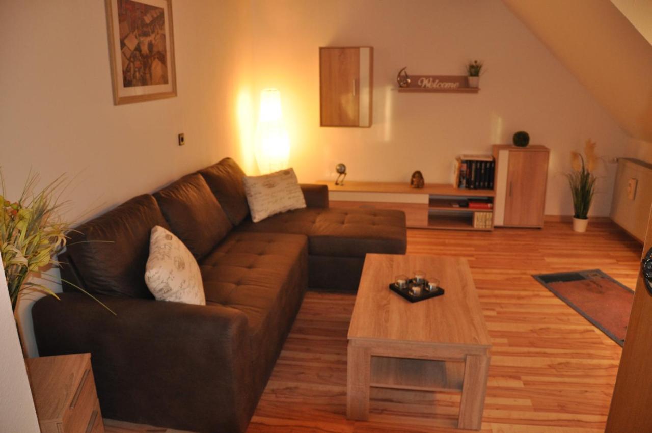 Rentrisch Am Waldrand Apartamento Sankt Ingbert Exterior foto